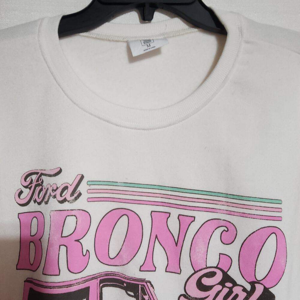 Ford Bronco women's sweatshirt size medium crop-top - Picture 4 of 5
